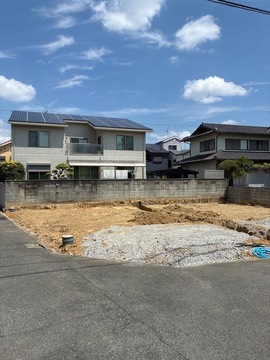 リーブルガーデン堺東区日置荘原寺町 外観・内装1