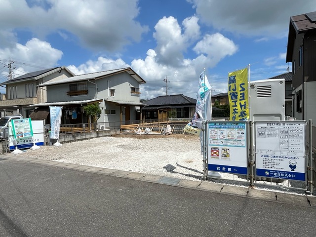 日を重ねるごとにこの佇まいに愛着が湧いてきそう（1号棟）