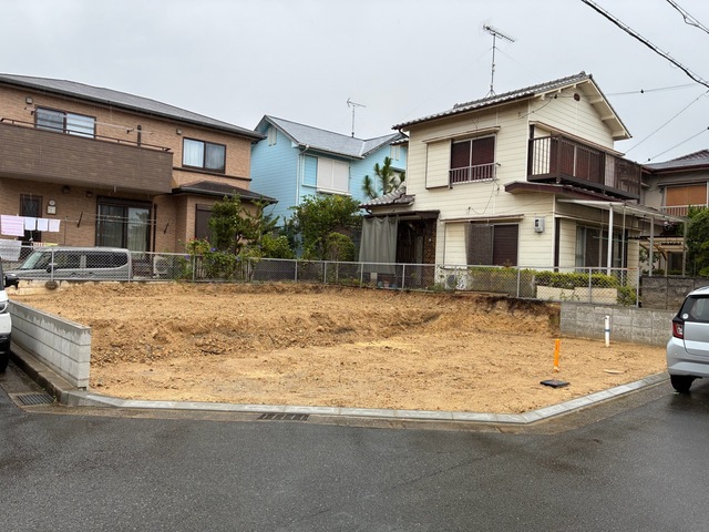 日を重ねるごとにこの佇まいに愛着が湧いてきそう（1号棟）