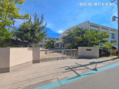 津島市立神守小学校:460m