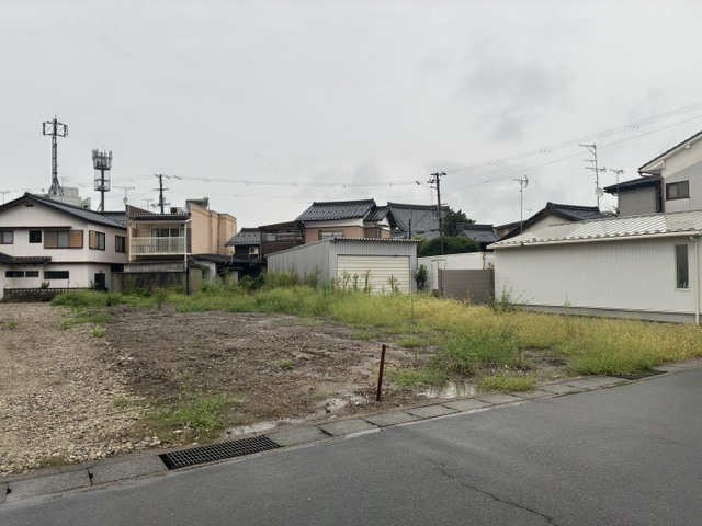 リーブルガーデン綾部市広小路三丁目の画像