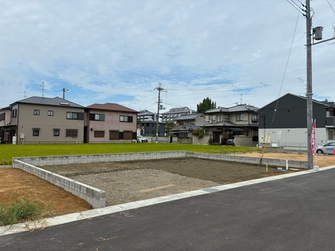 リーブルガーデン天理市丹波市町4期 外観・内装1