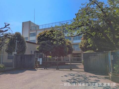 市川市立柏井小学校:640m