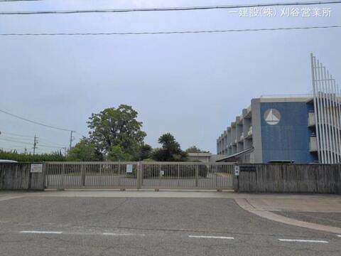 碧南市立大浜小学校:2000m