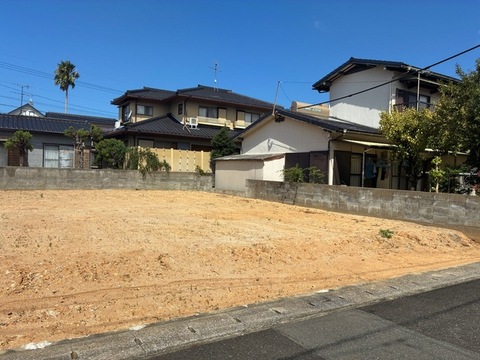 リーブルガーデン東区三苫２丁目 外観・内装1