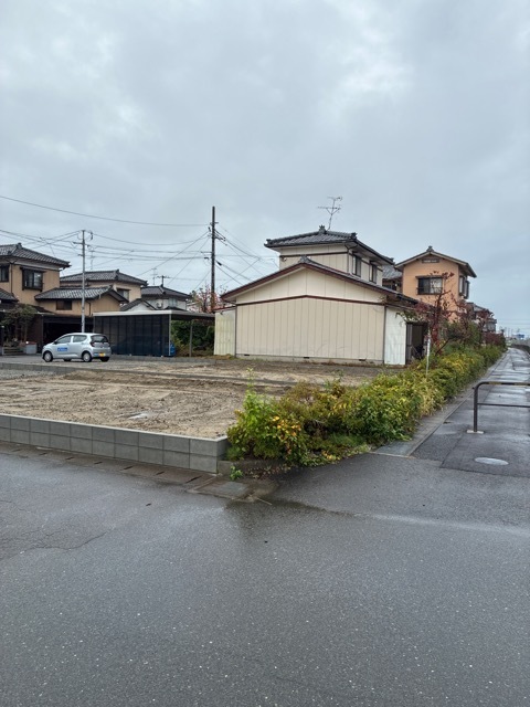 リーブルガーデン新発田東新町第8 写真3