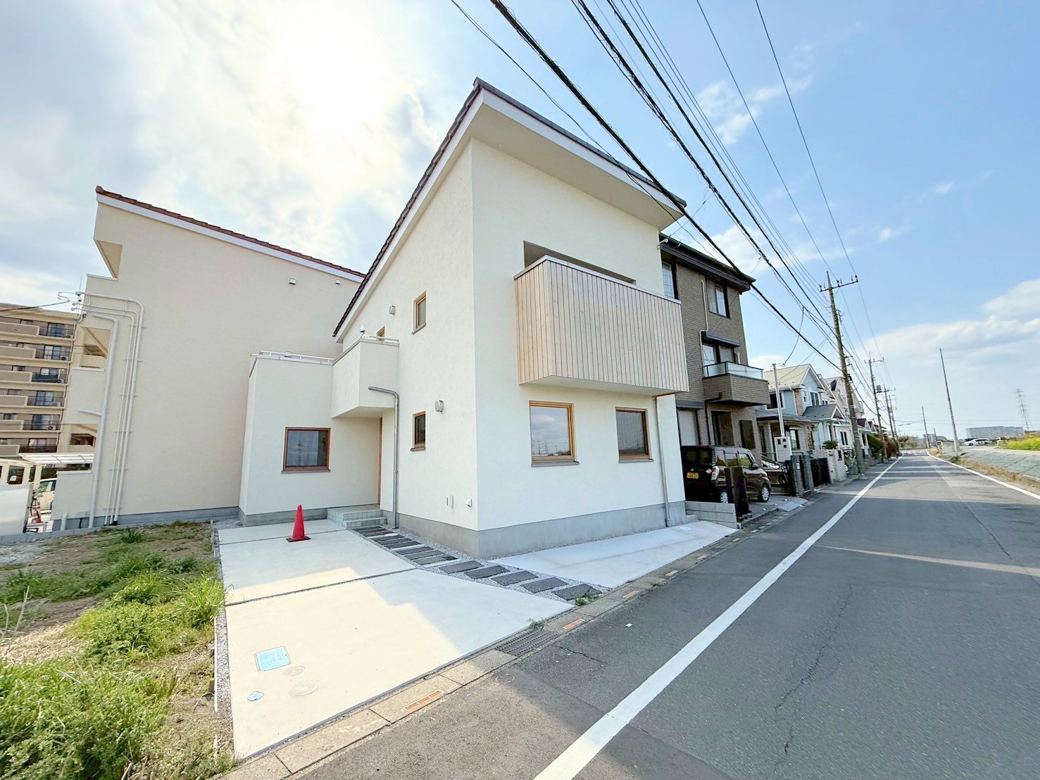 住む人の暮らしを心地良く彩り、愛着あるお住まいへ。