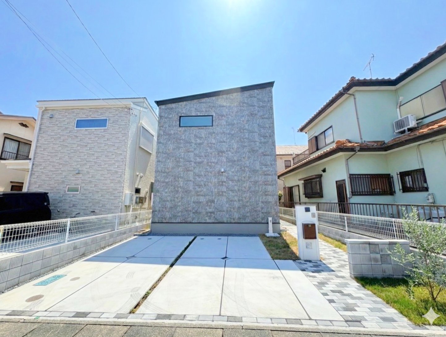 水回りを集約し、家事効率の良い動線を確保しました。