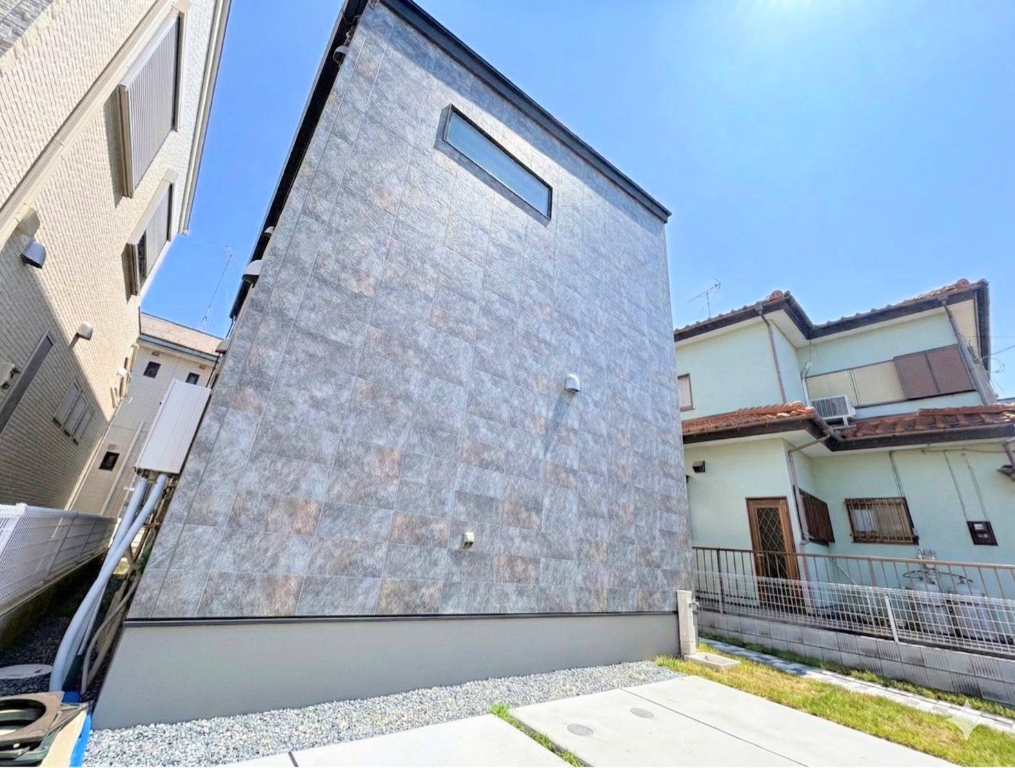 実際に生活する側に立って設計した工夫を要所要所に感じます。