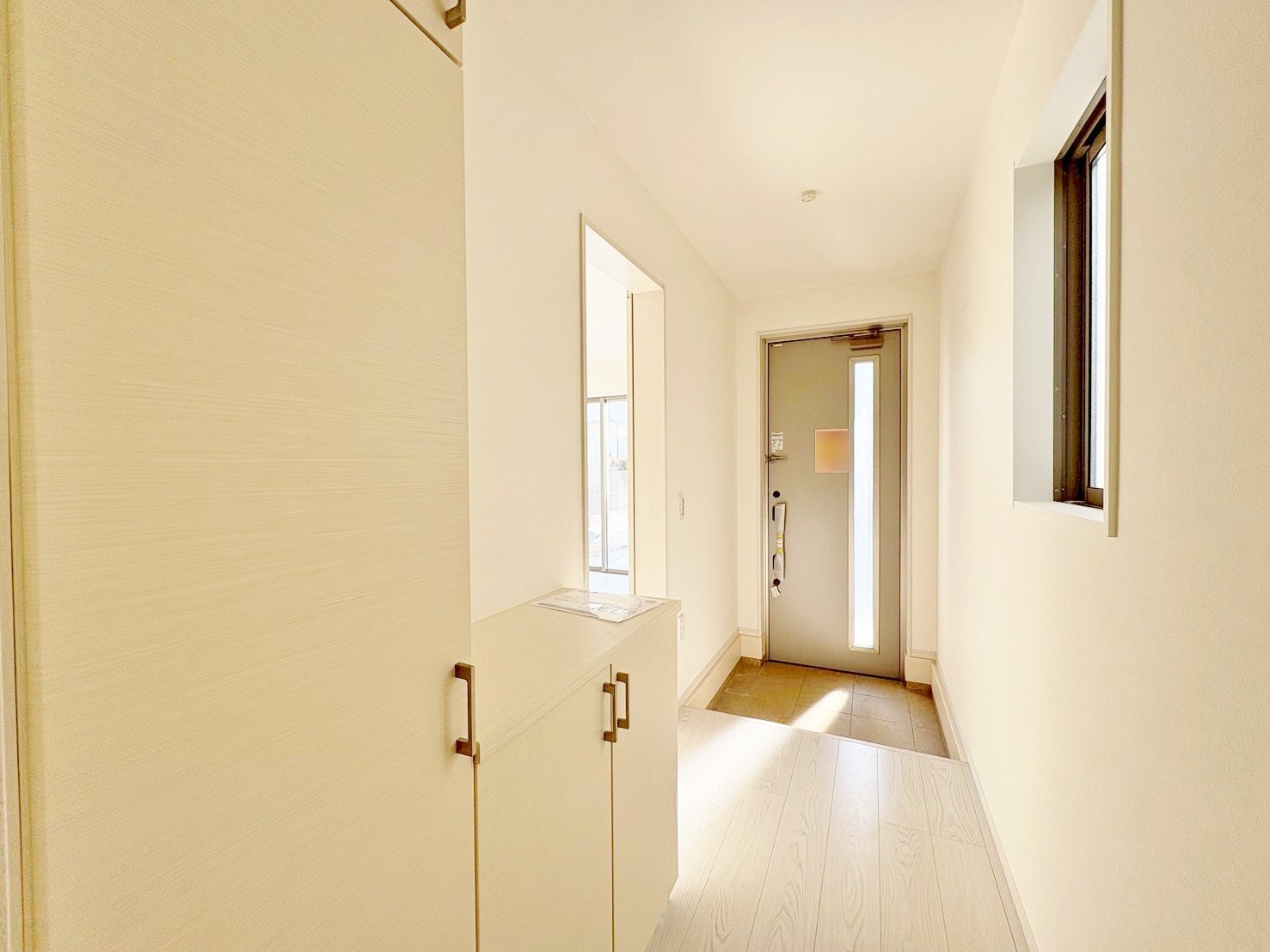 「ただいま」「おかえり」を交わすだけで家族の絆が深まります。