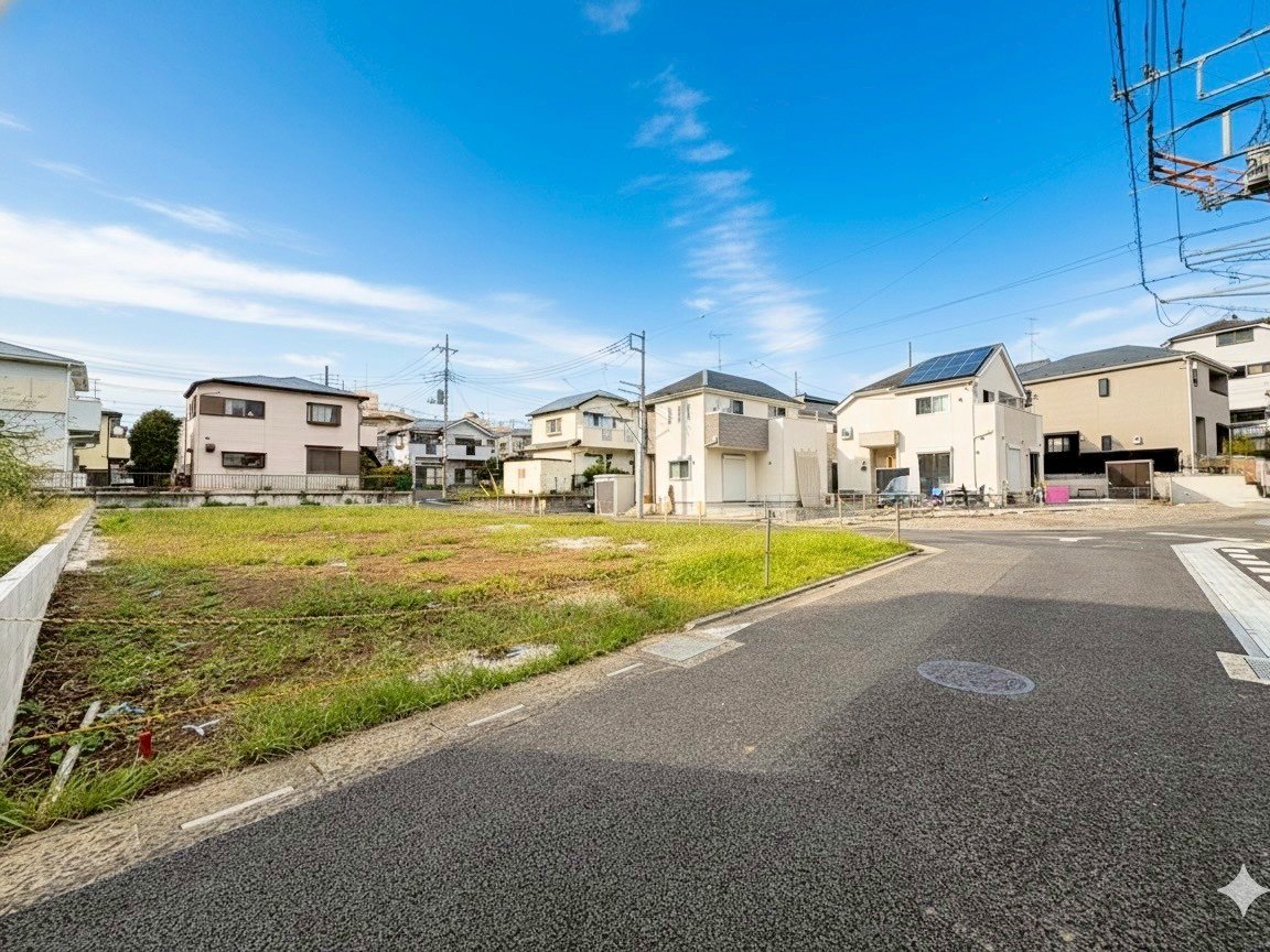 建物の居住性に拘った邸宅は「安らぎ」と「快適」を実現。(令和7年10月 撮影)