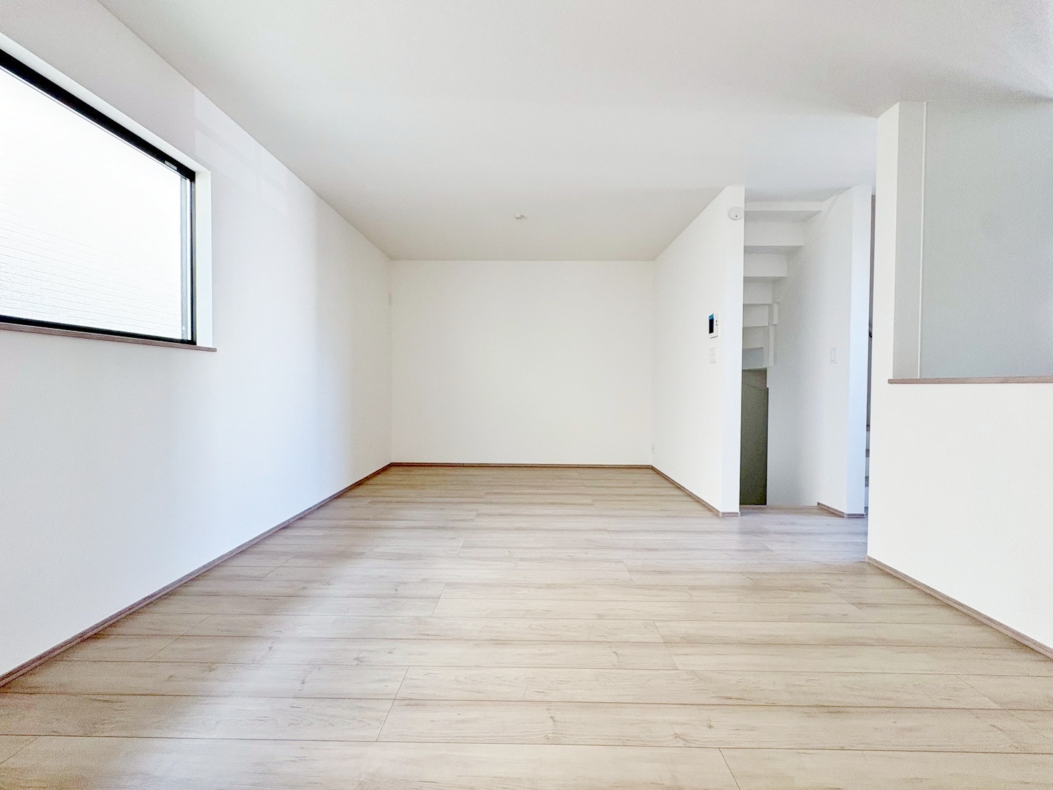 シンプルな清潔感の中にも少しのお洒落感が欲しいものです。