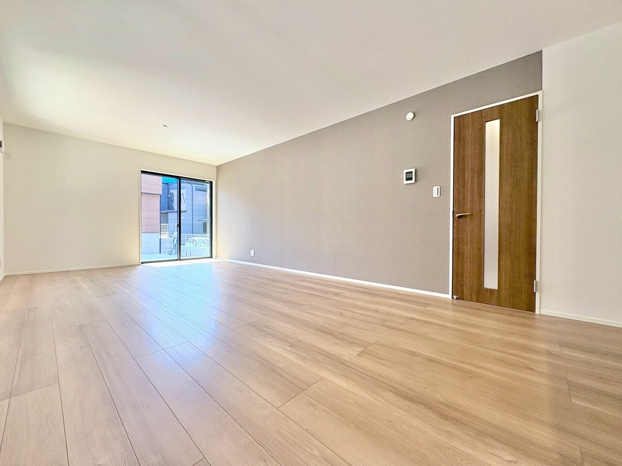 キッチンからリビング全体を見渡せ、会話を楽しみながらお料理できます。