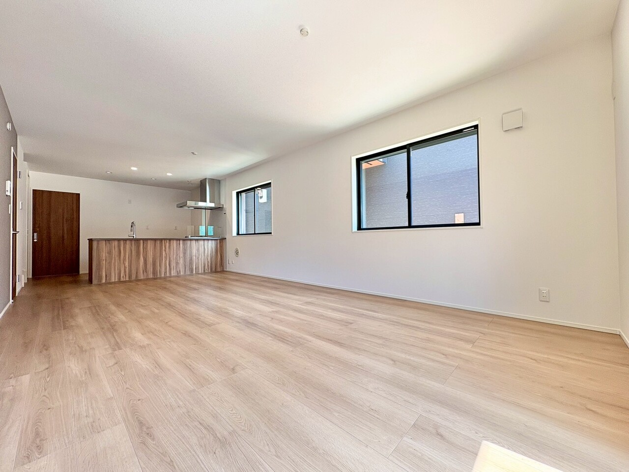 LDK広々20帖。リビングイン階段を採用しました。