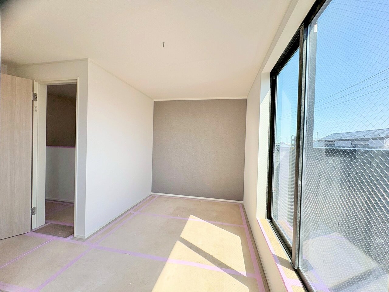 「笑顔・快適・充実」を日常にする日々が、この本邸から始まります。(令和8年4月 撮影)