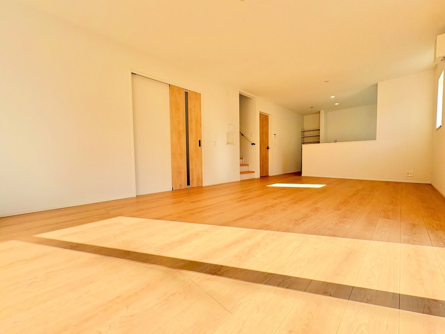 素敵なリビングでご家族の一家団欒を心ゆくまでお楽しみください。