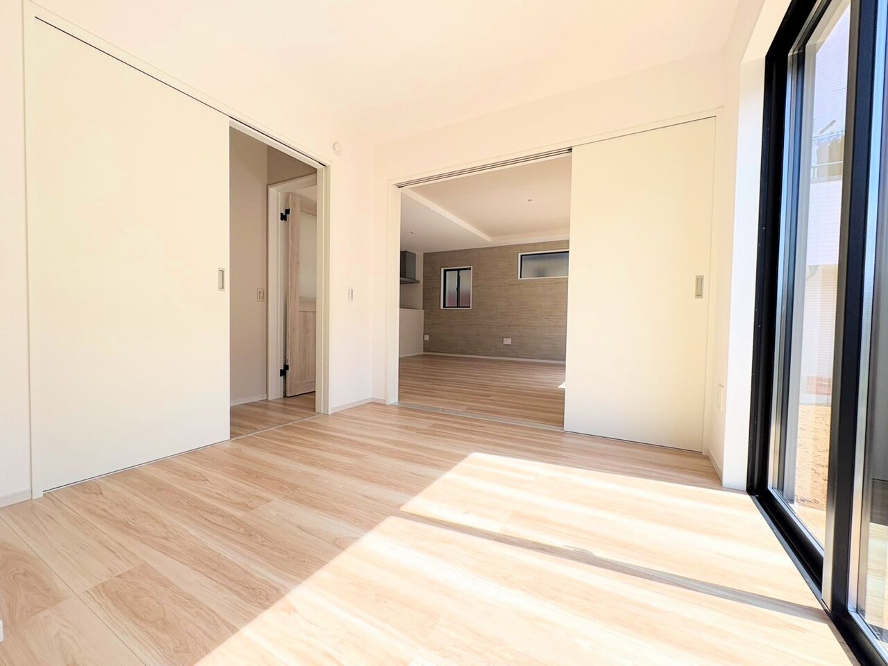 廊下からも行き来できる回遊性を重視しました。