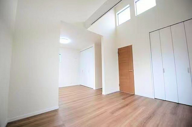 時間の経過と共に味わいが出る素敵な空間をお楽しみください。