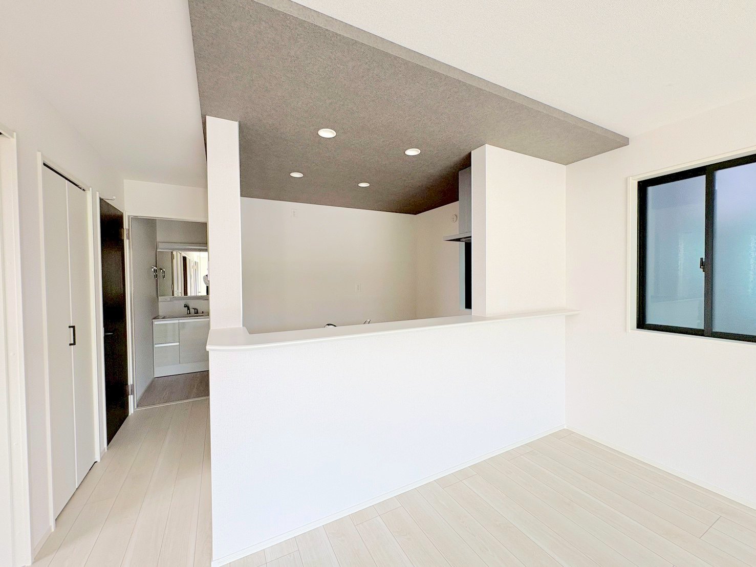 水廻りを集中させ、家事効率の良い間取りを実現しました。