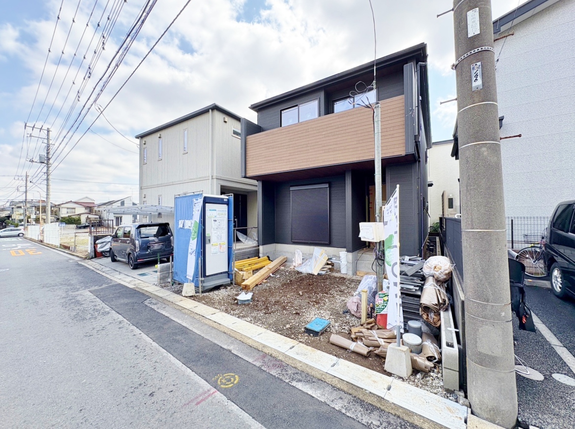 ランドリールームを設けることで、家事動線がスムーズになり、利便性が向上します。(令和8年3月 撮影)