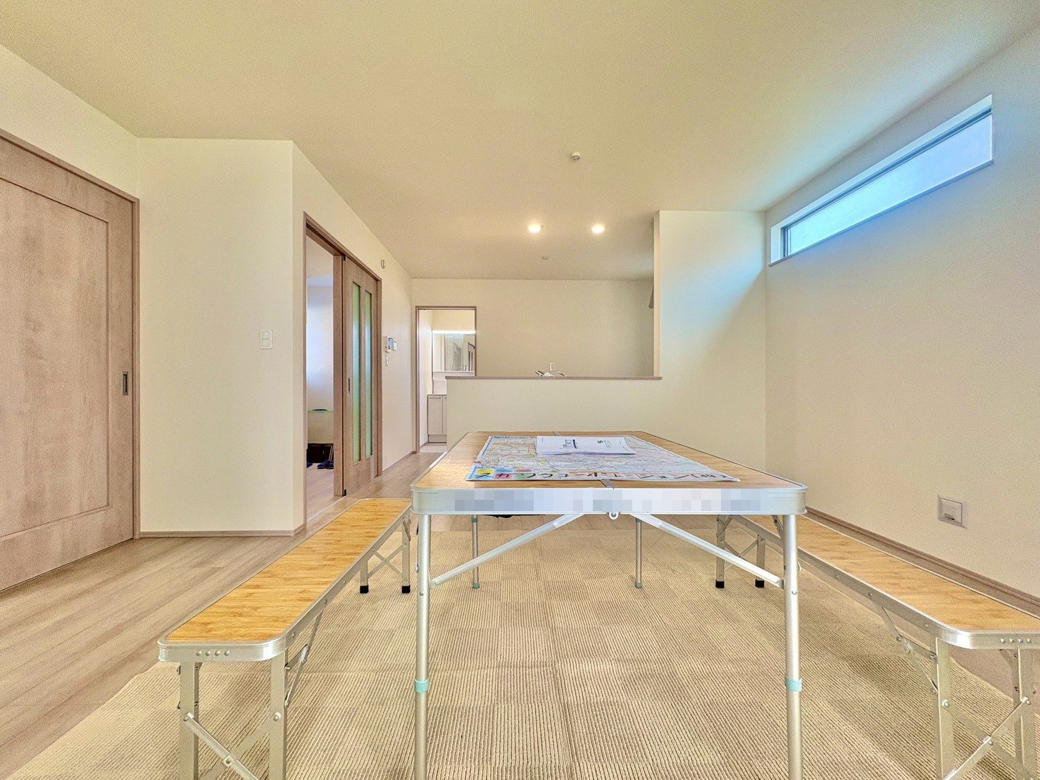 明るく開放的な空間が広がる、キッチン・ダイニング・リビング。