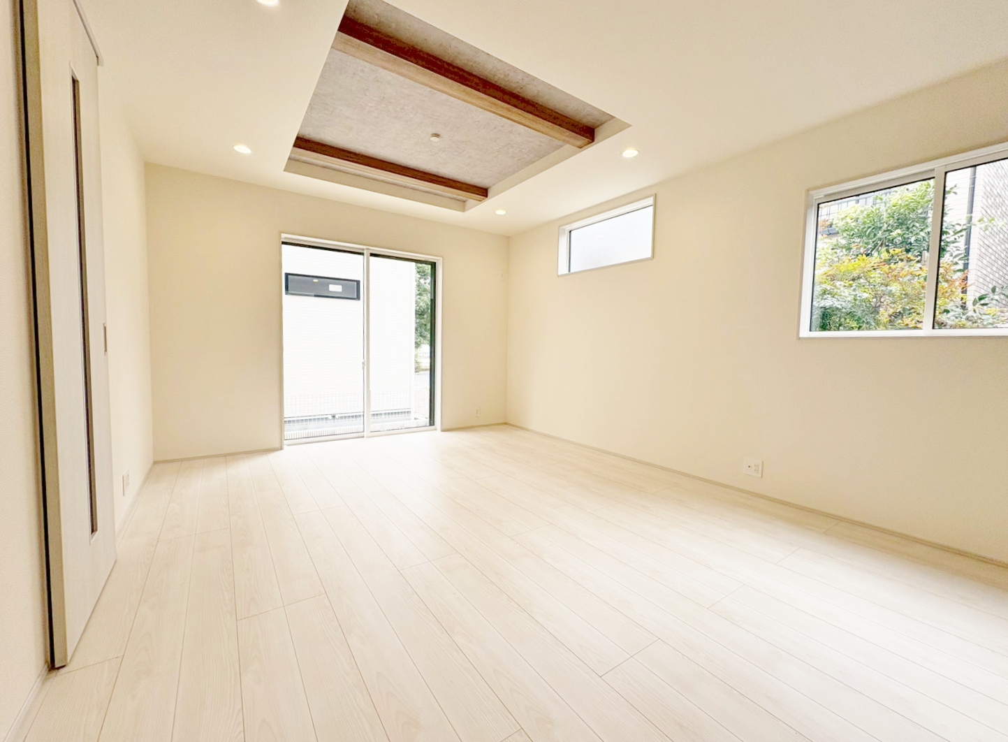 どこにいても空間全体を見渡せるおしゃれなＬＤＫです。