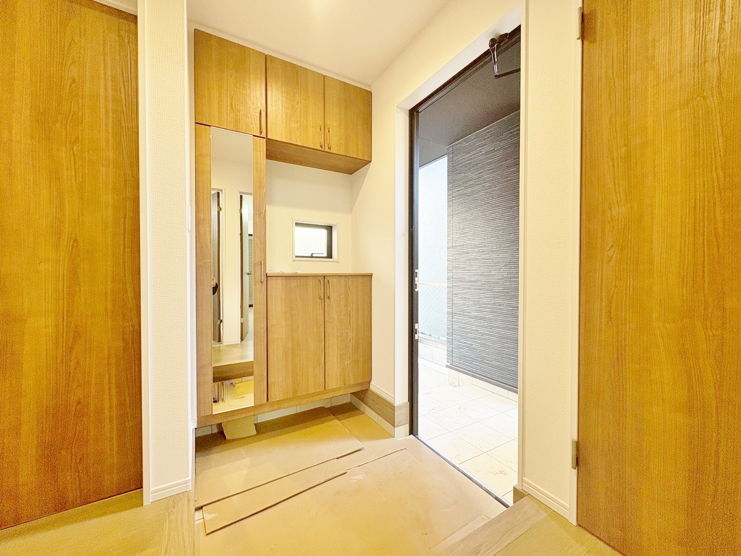 シンプルな清潔感の中にも少しのお洒落感が欲しいものです。