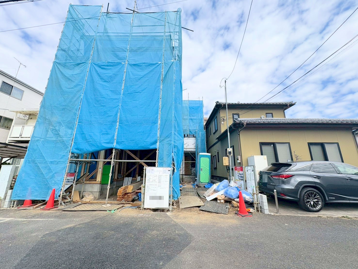 ２階に設けたＬＤＫは空間を明るく照らすことのできるバルコニーに面した造り。(令和8年3月 撮影)