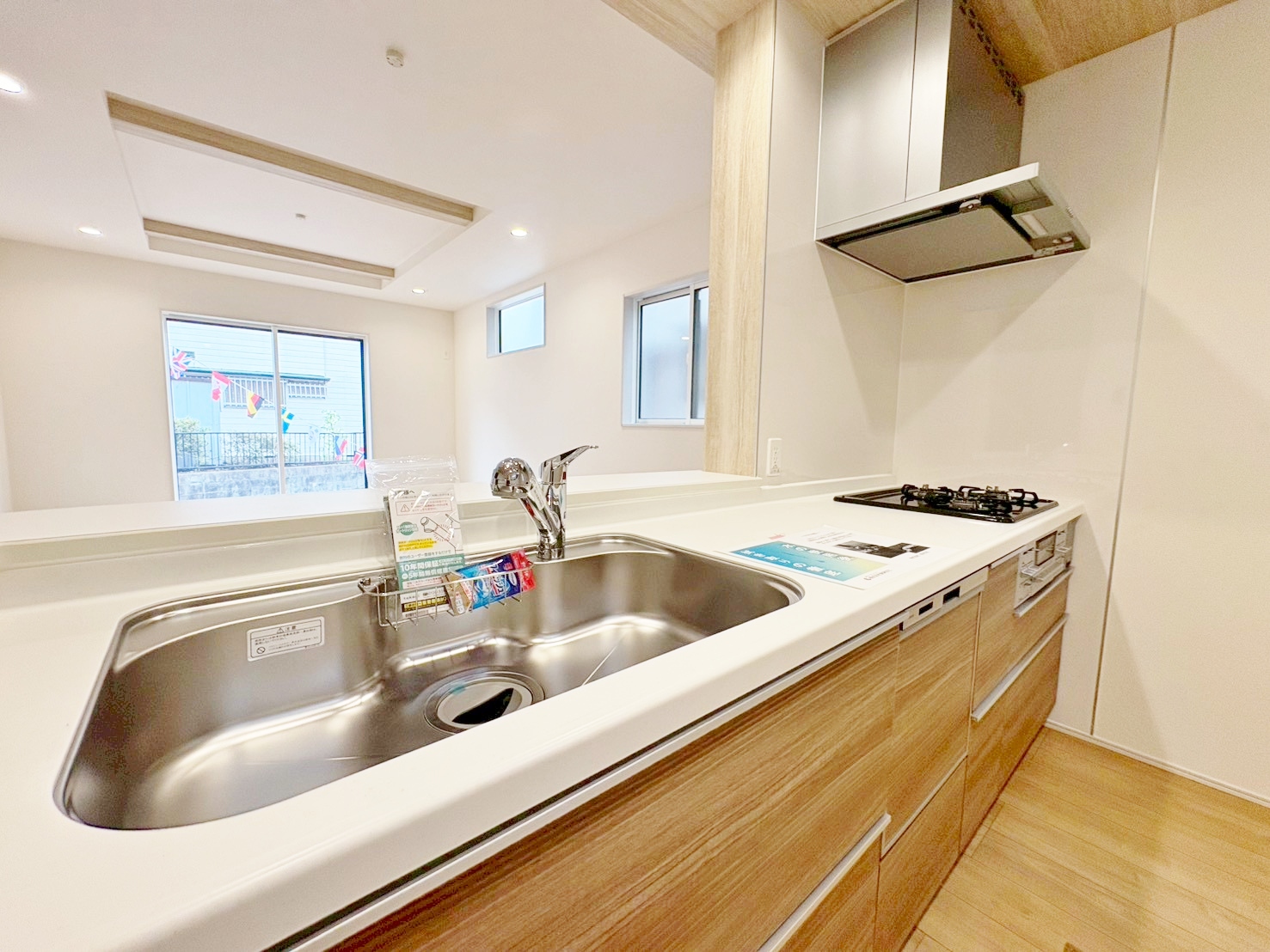 家族と会話しながらお料理が楽しめるスペースを確保しました。