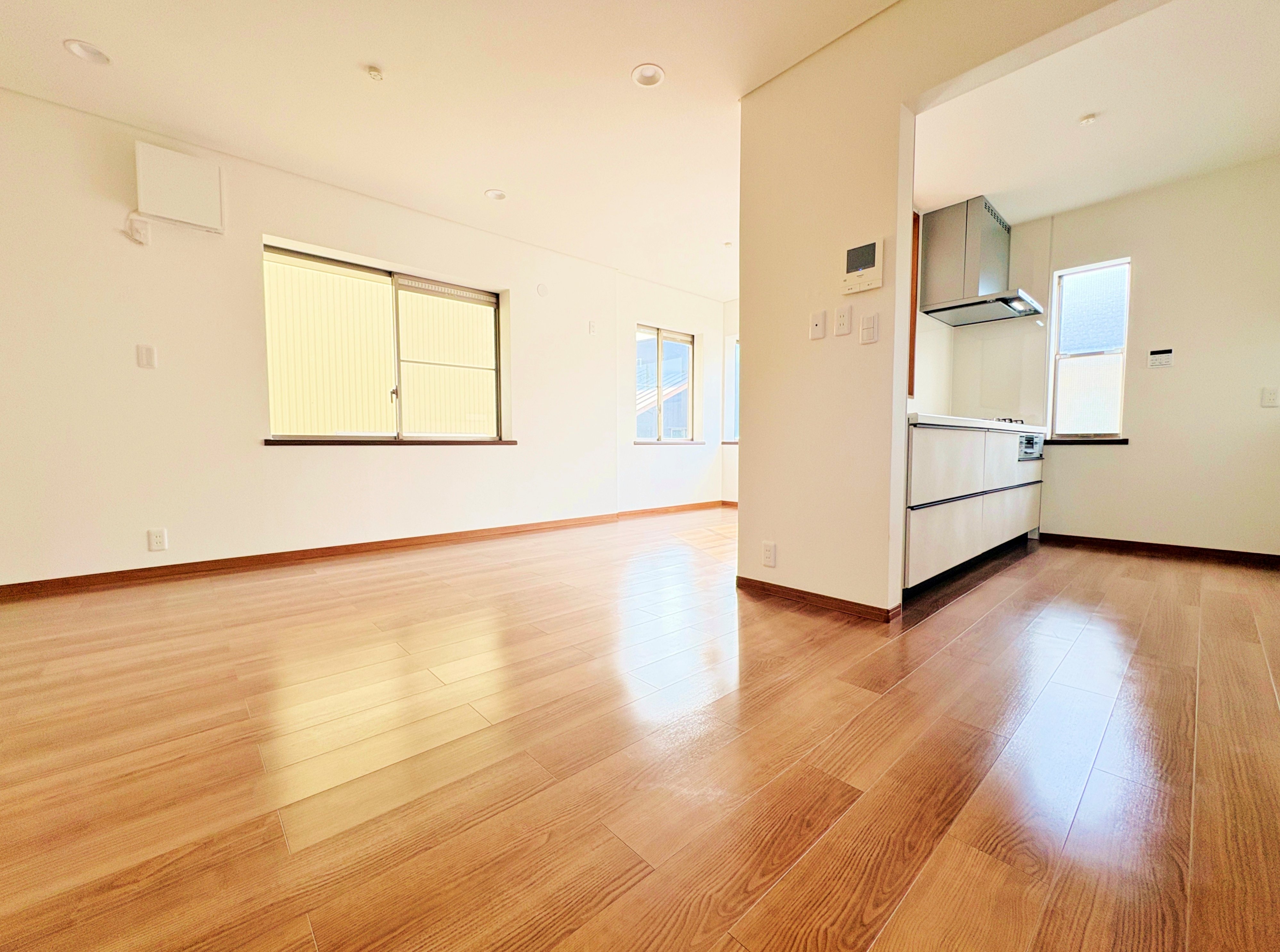 洗練された空気感の中にも落ち着きを感じる贅沢なLDK。