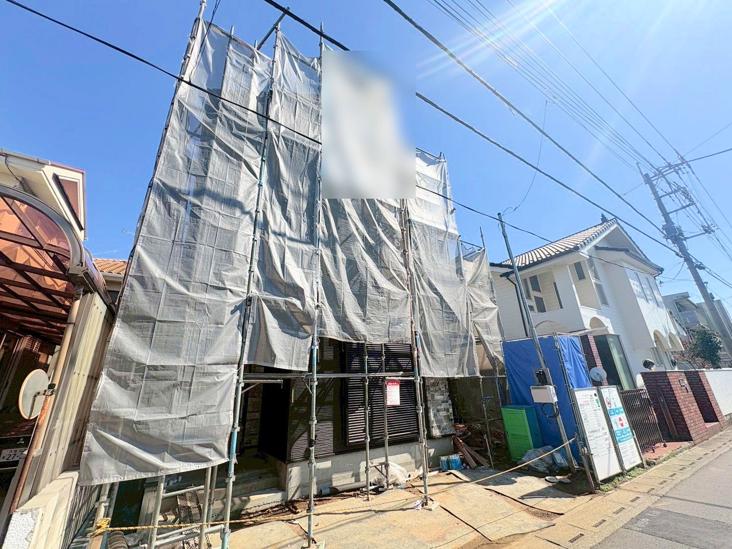 くつろぐ方とお料理をされる方の一体感を重視した対面式キッチンを採用。(令和8年3月 撮影)