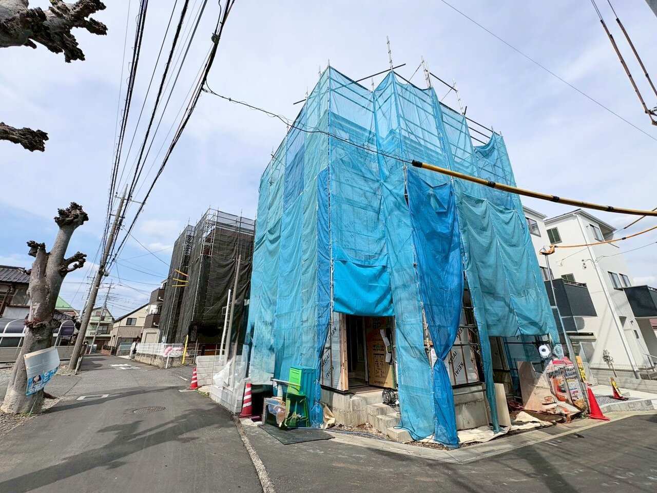 LDK広々19.4帖。住む人の暮らしを心地よく彩り、愛着の深まる空間へ。(令和8年4月 撮影)