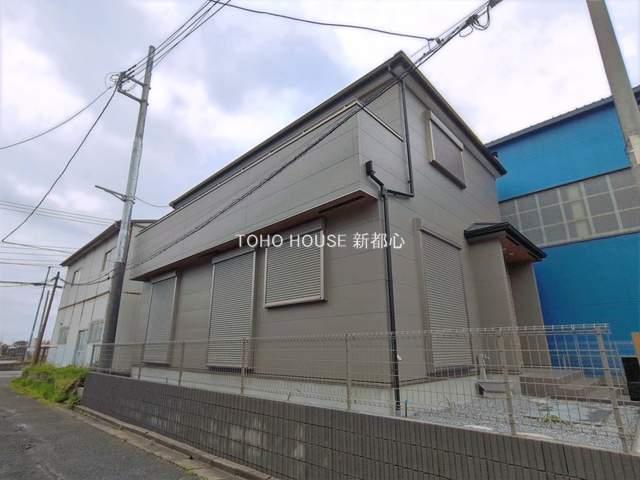 越谷市新川町１丁目
