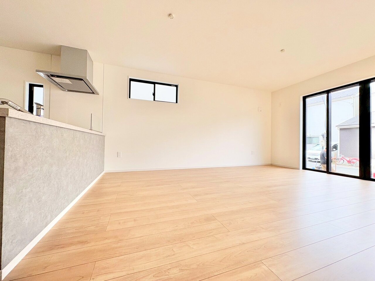 ここにはみんなが集い、食事と楽しい会話が始まります。