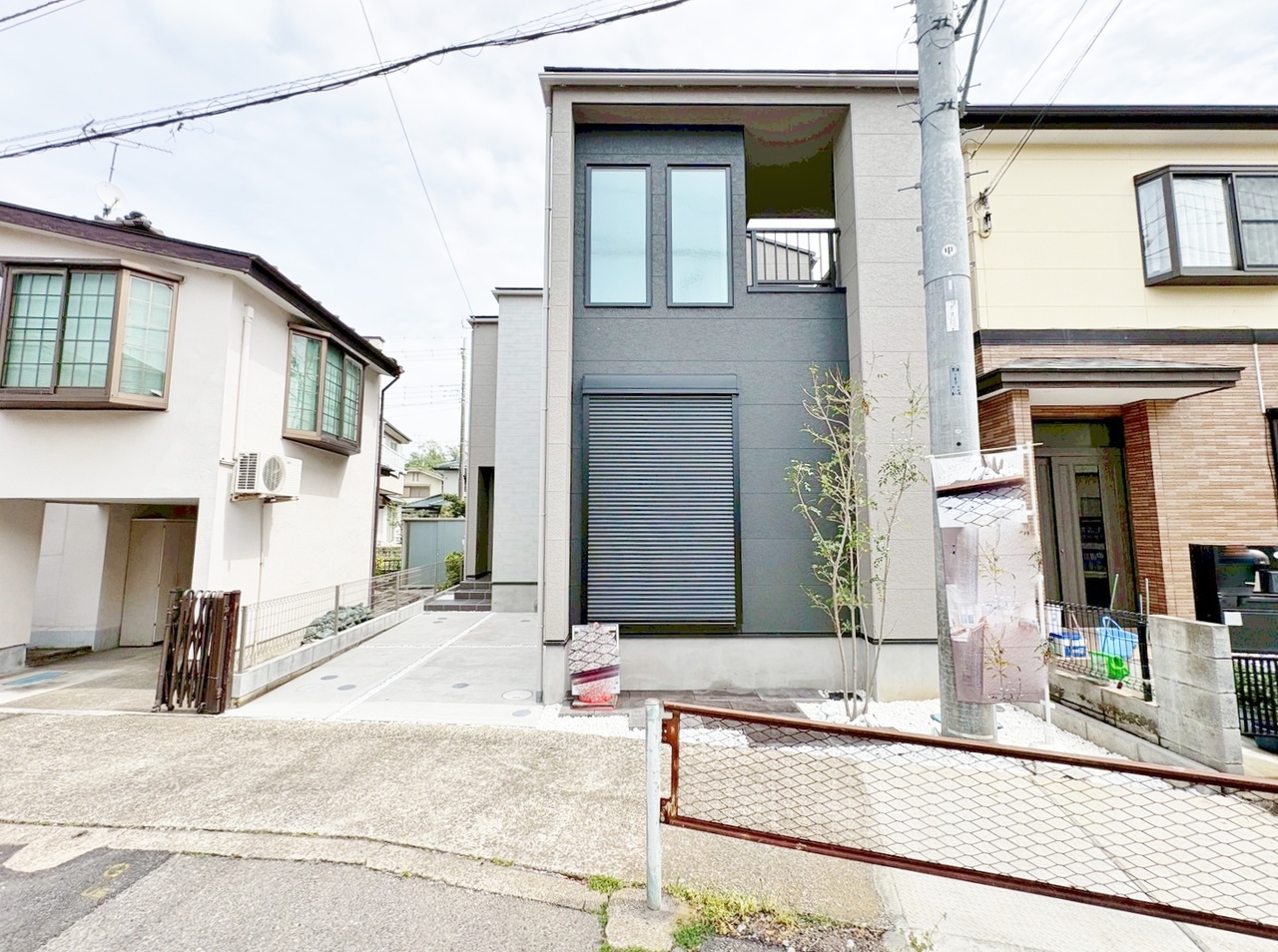 東大宮駅まで徒歩18分の立地です。3LDK＋納戸付きのお住まい。