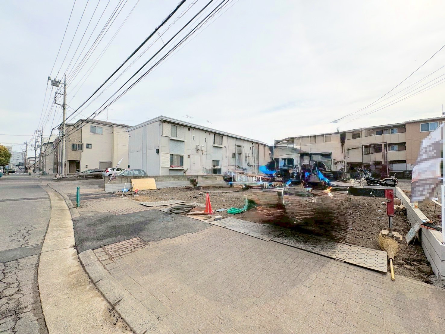 コミュニケーション動線に配慮したリビングイン階段を採用。(令和8年2月 撮影)