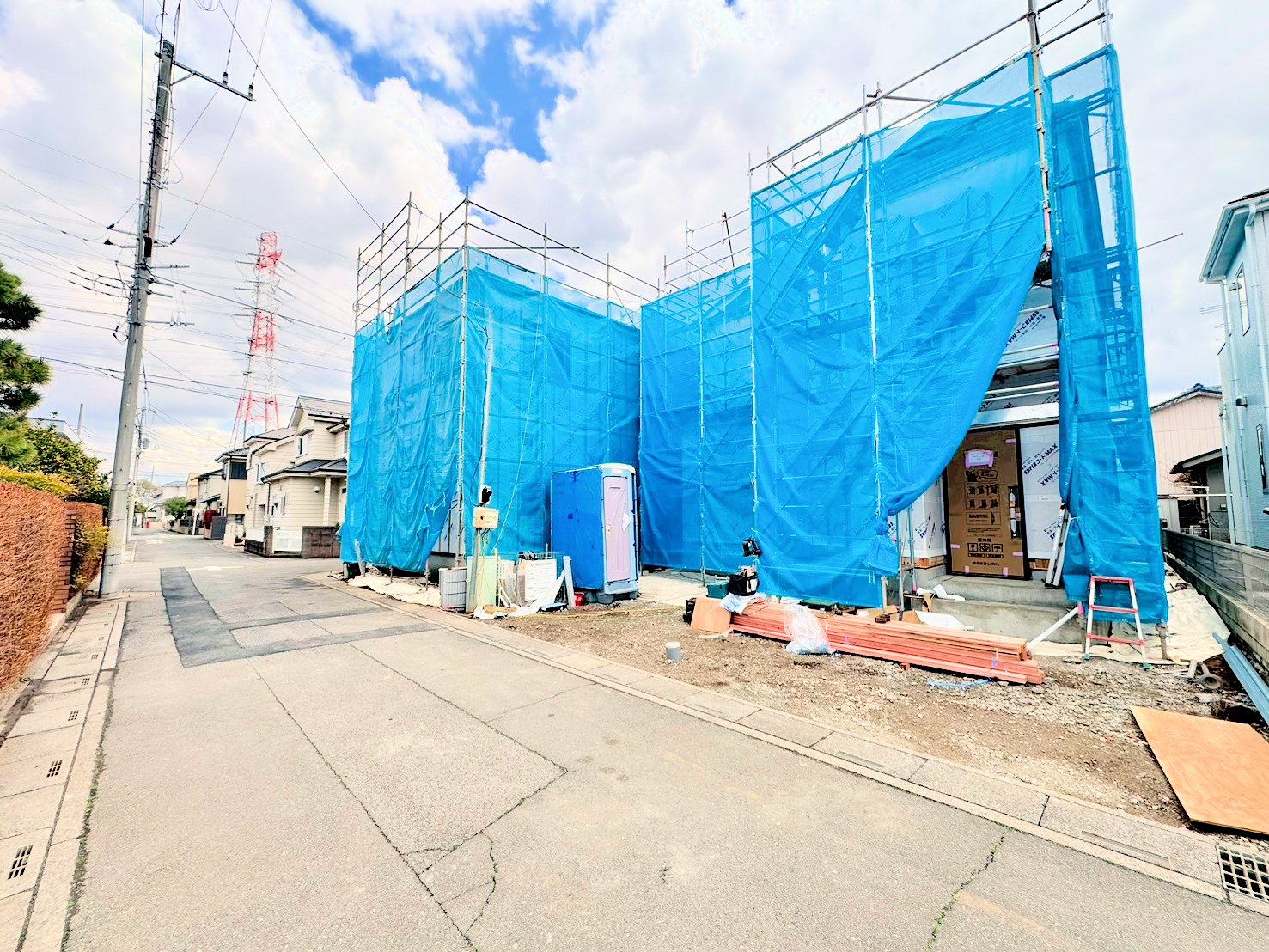 駐車スペース2台分です。(令和8年3月 撮影)