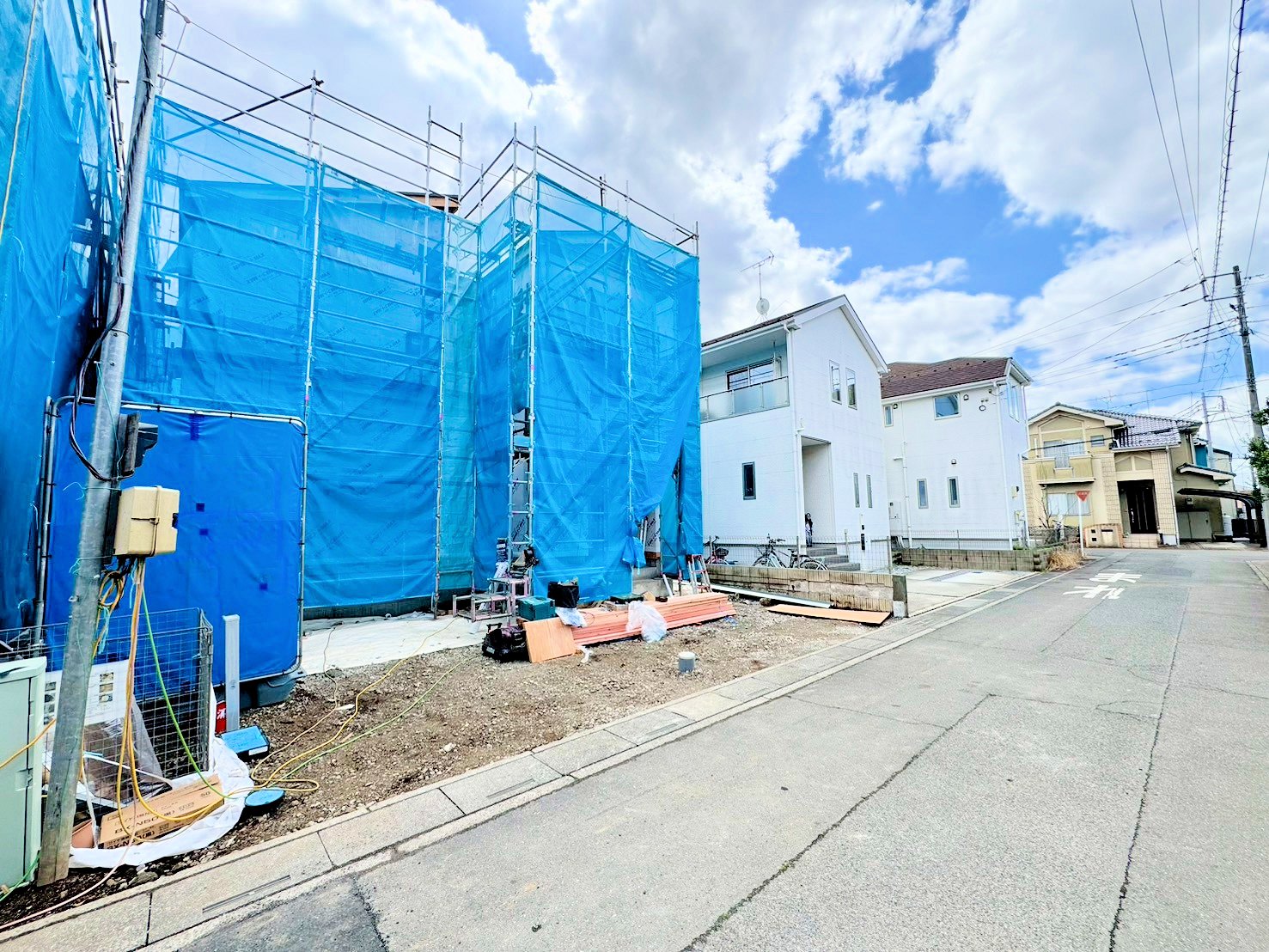 時間の経過と共に味わいが出る、素敵なお住まいをお楽しみください。(令和8年3月 撮影)