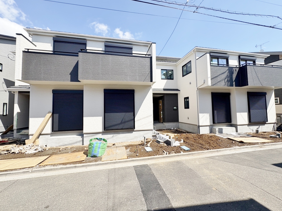 ２階は全居室６帖以上、各お部屋にしっかりと収納スペースを設けてあります。(令和8年4月 撮影)