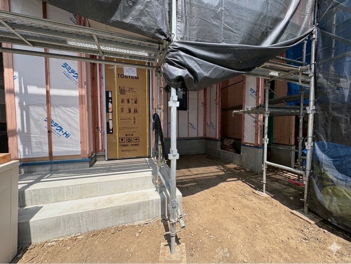 自然と家族のコミュニケーションが生まれるリビングイン階段。(令和8年4月 撮影)