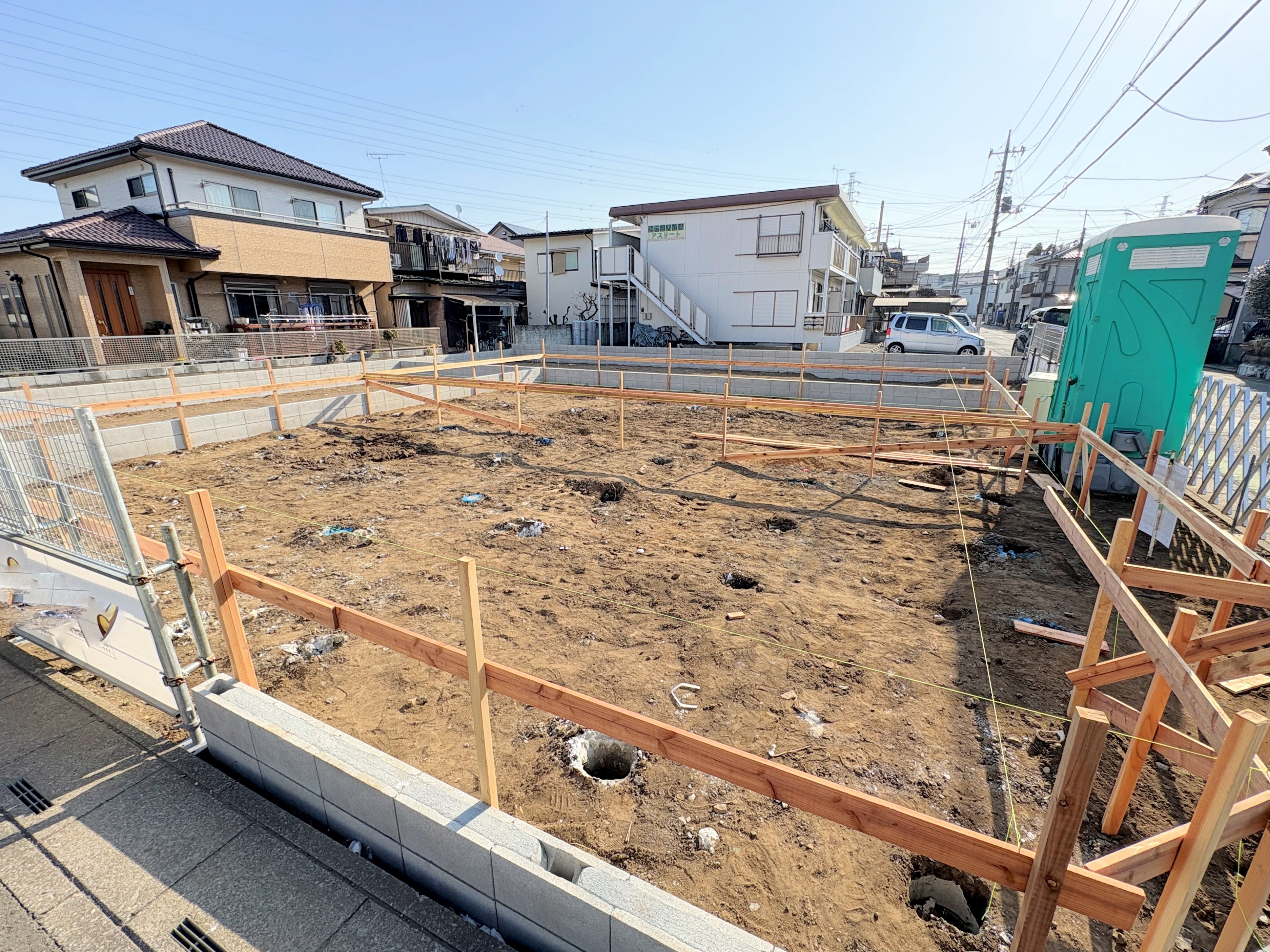 スペースを有効に活用できる独立型キッチンを採用しました。(令和8年3月 撮影)