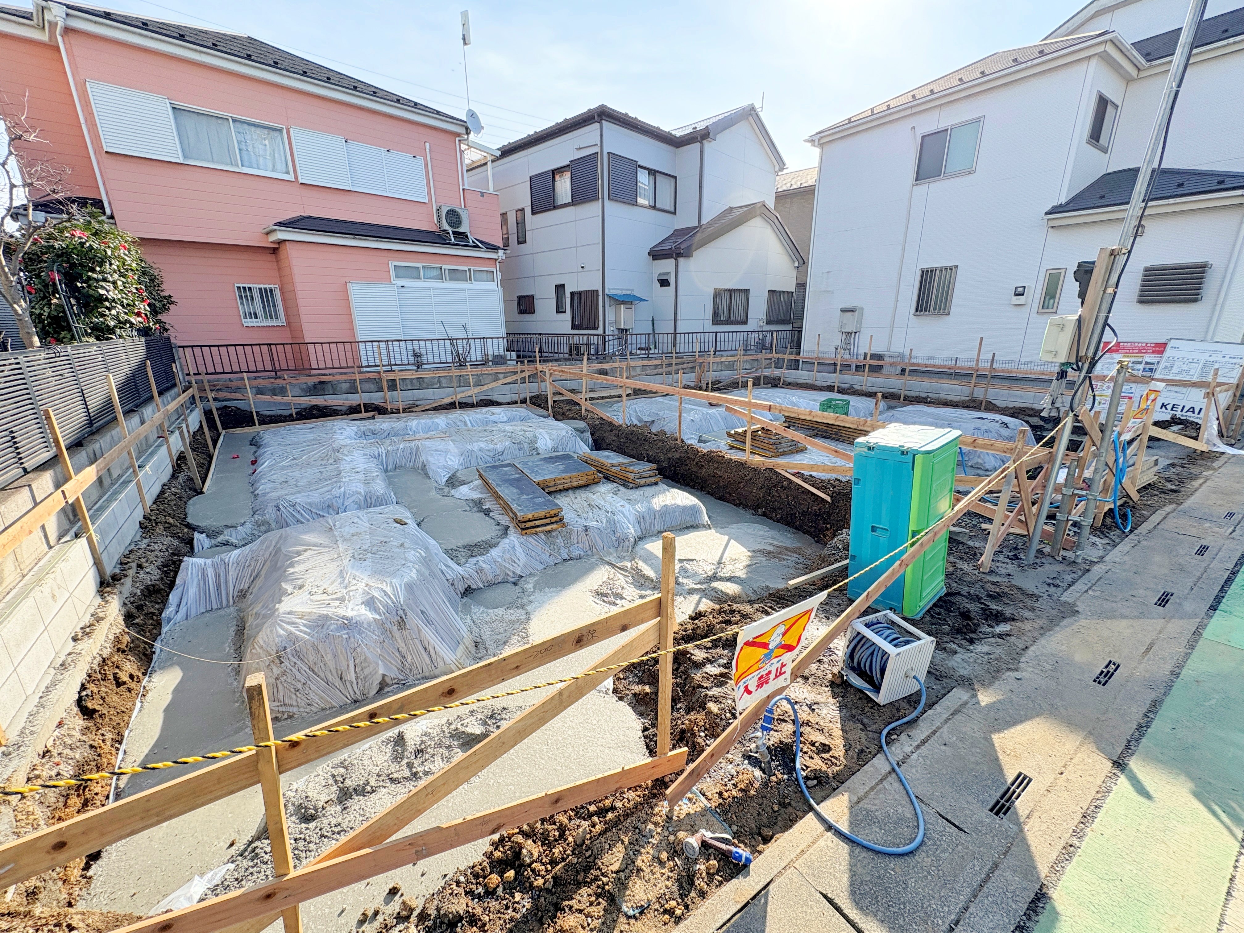 LDKには書斎や勉強部屋としても使えるスペースを設けております。(令和8年3月 撮影)