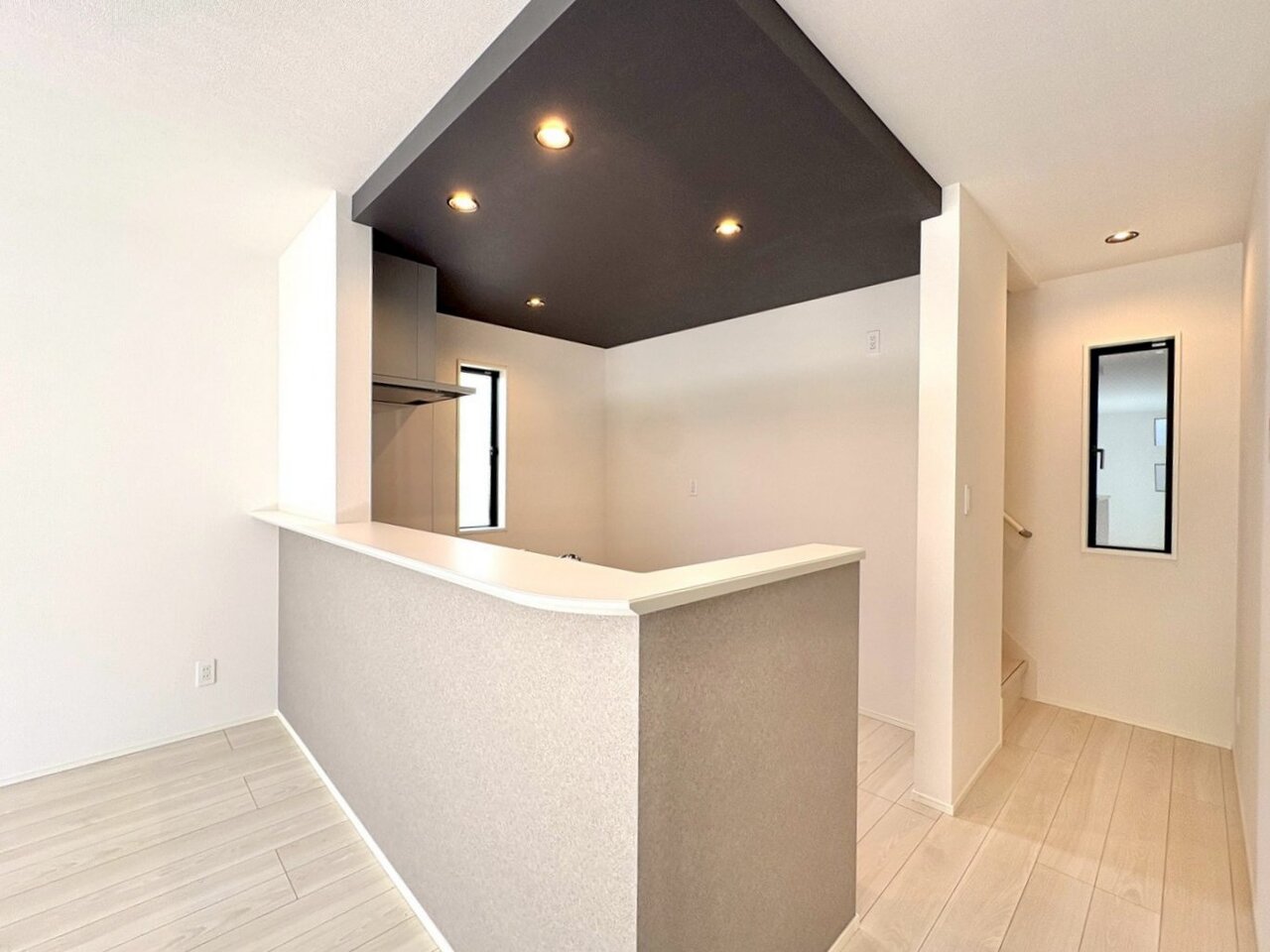 ここにはみんなが集い、食事と楽しい会話が始まります。