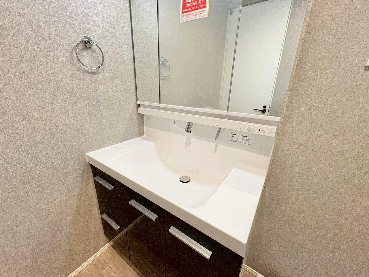 水回りをリビング階にまとめ、毎日の家事もラクラクです。