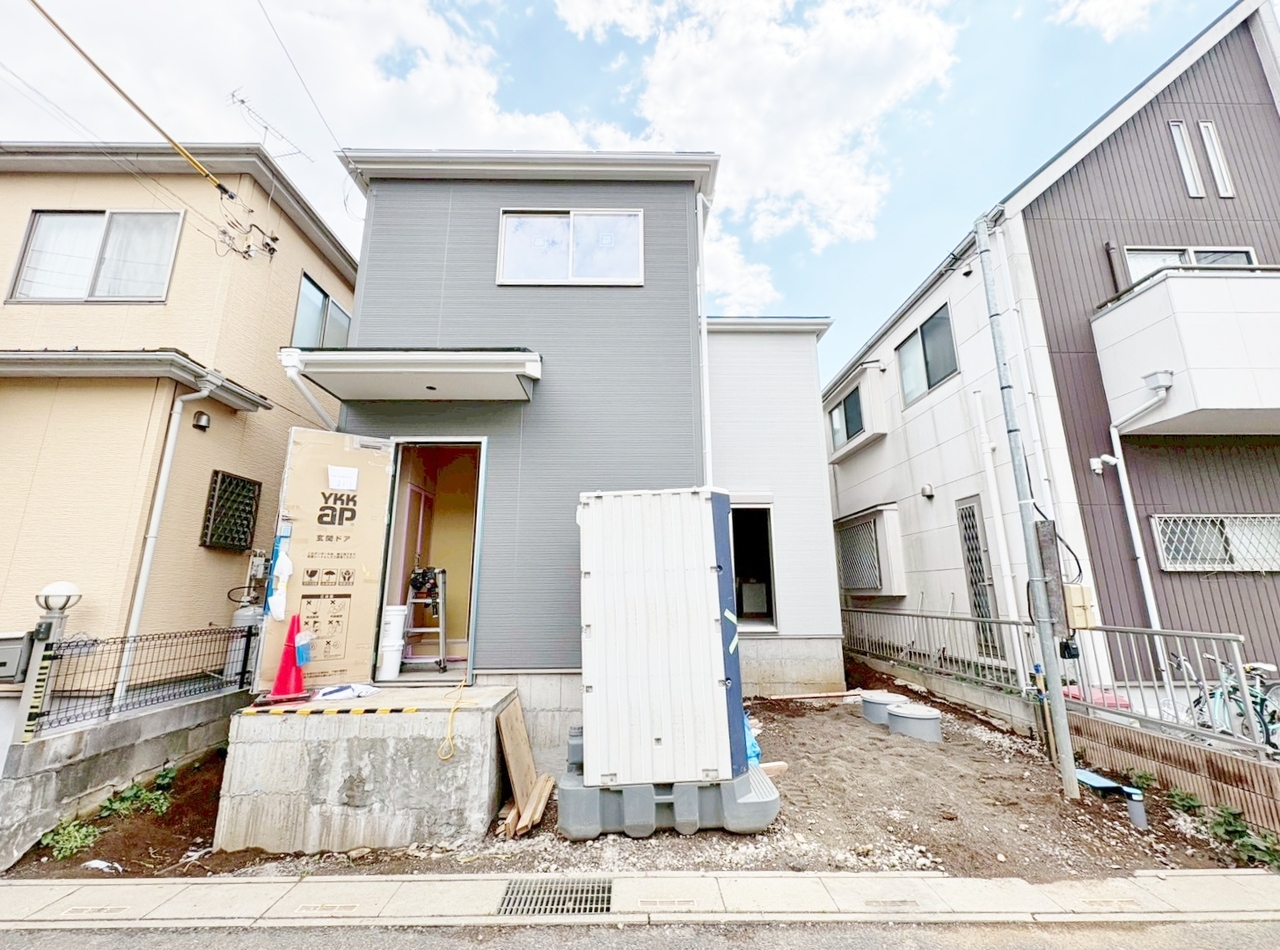 回遊性のある間取りは動線効率の良いレイアウトになっています。(令和8年4月 撮影)