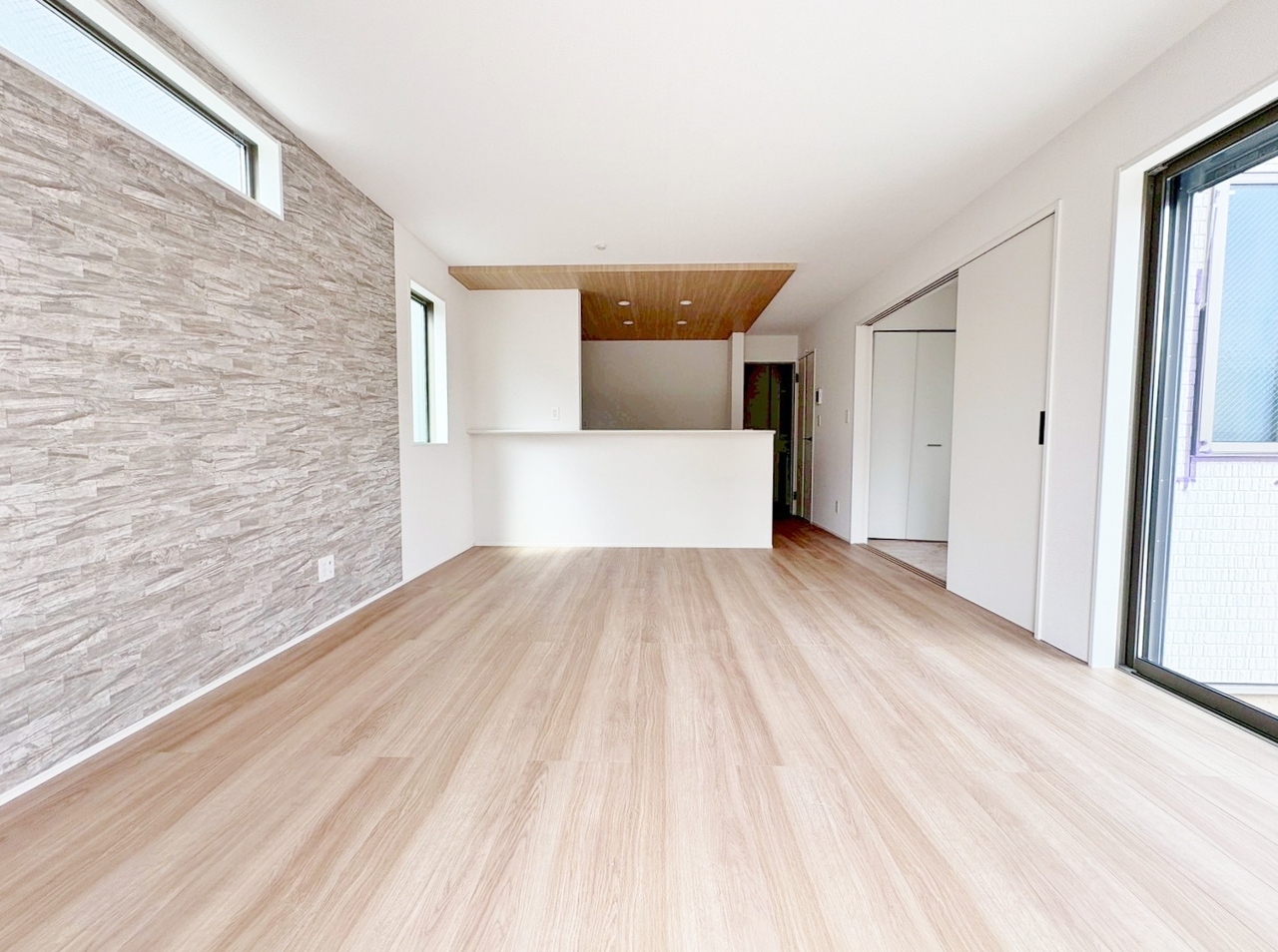 アクセントクロスで装い、お洒落な空間にこだわりました。