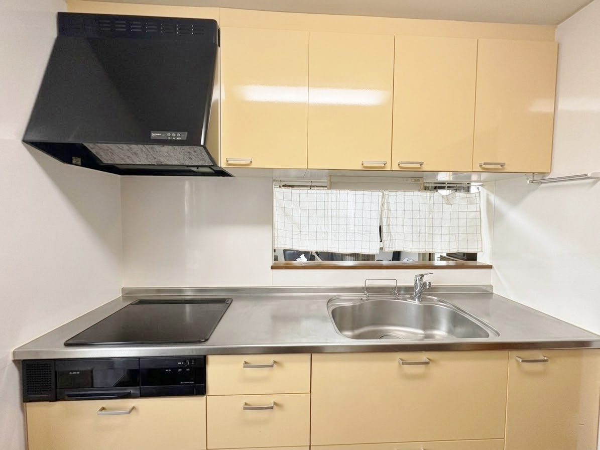 毎日のお料理もお掃除もテキパキはかどるシステムキッチン。