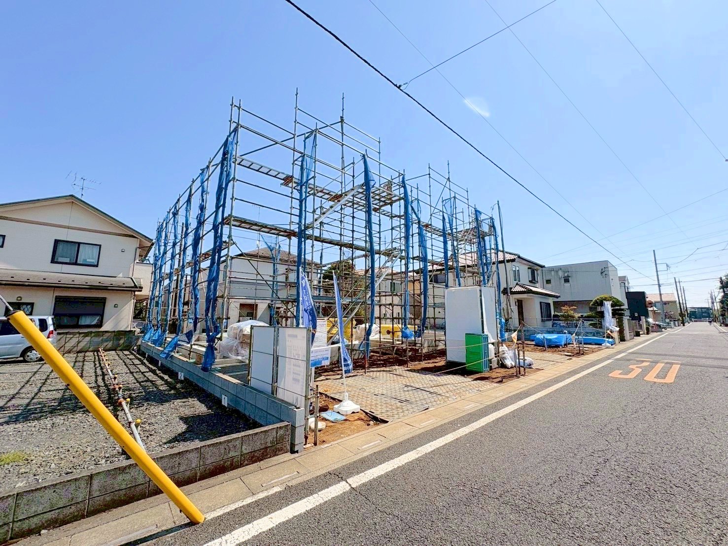 バルコニーに面した８．５帖の主寝室はWIC付きで空間を有効に使えます。(令和8年3月 撮影)