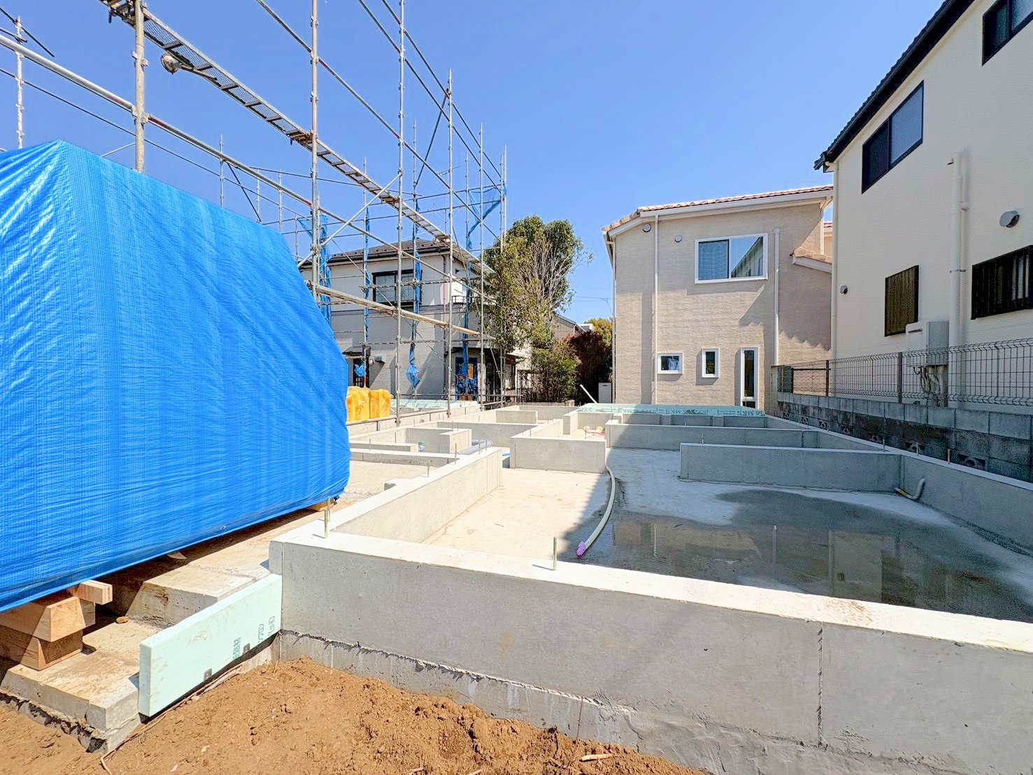 １８帖超のLDKはどこにいても空間全体を見渡せるおしゃれな空間です。(令和8年3月 撮影)