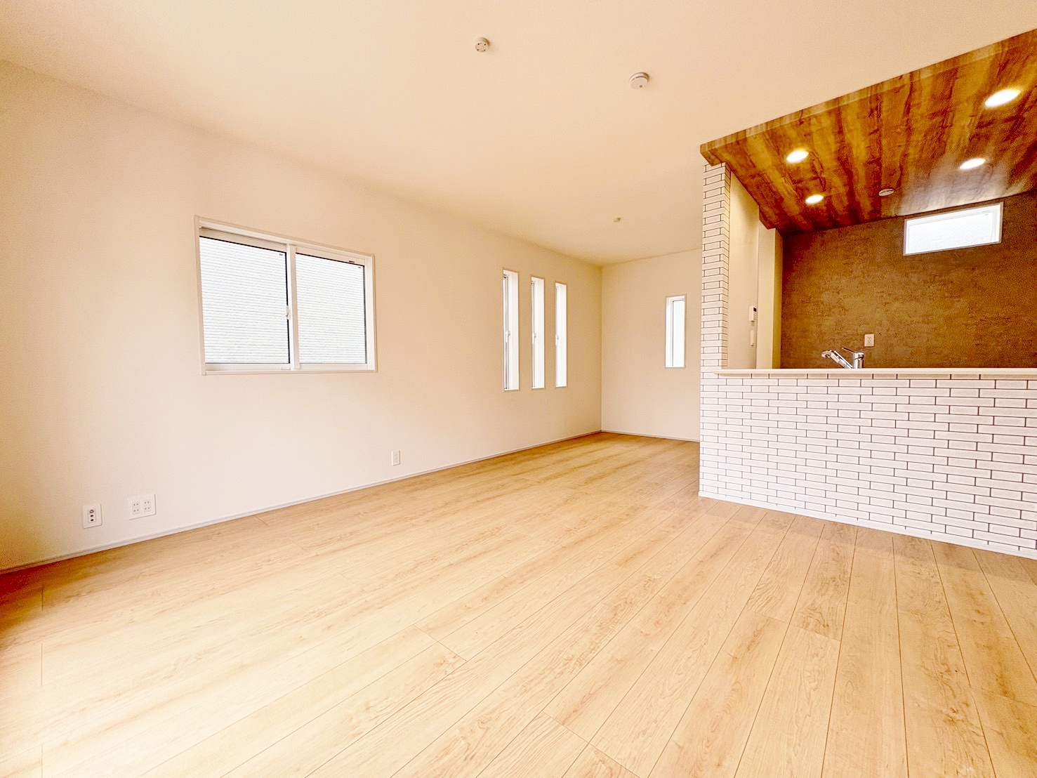 木の風合いを感じ、日々の生活に癒しを与えてくれるＬＤＫ。